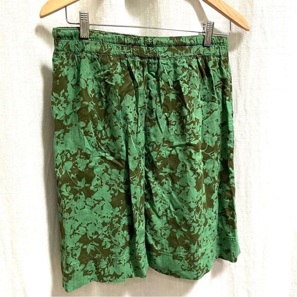EDDIE Bauer green floral pull on skirt size extra small - Picture 2 of 10
